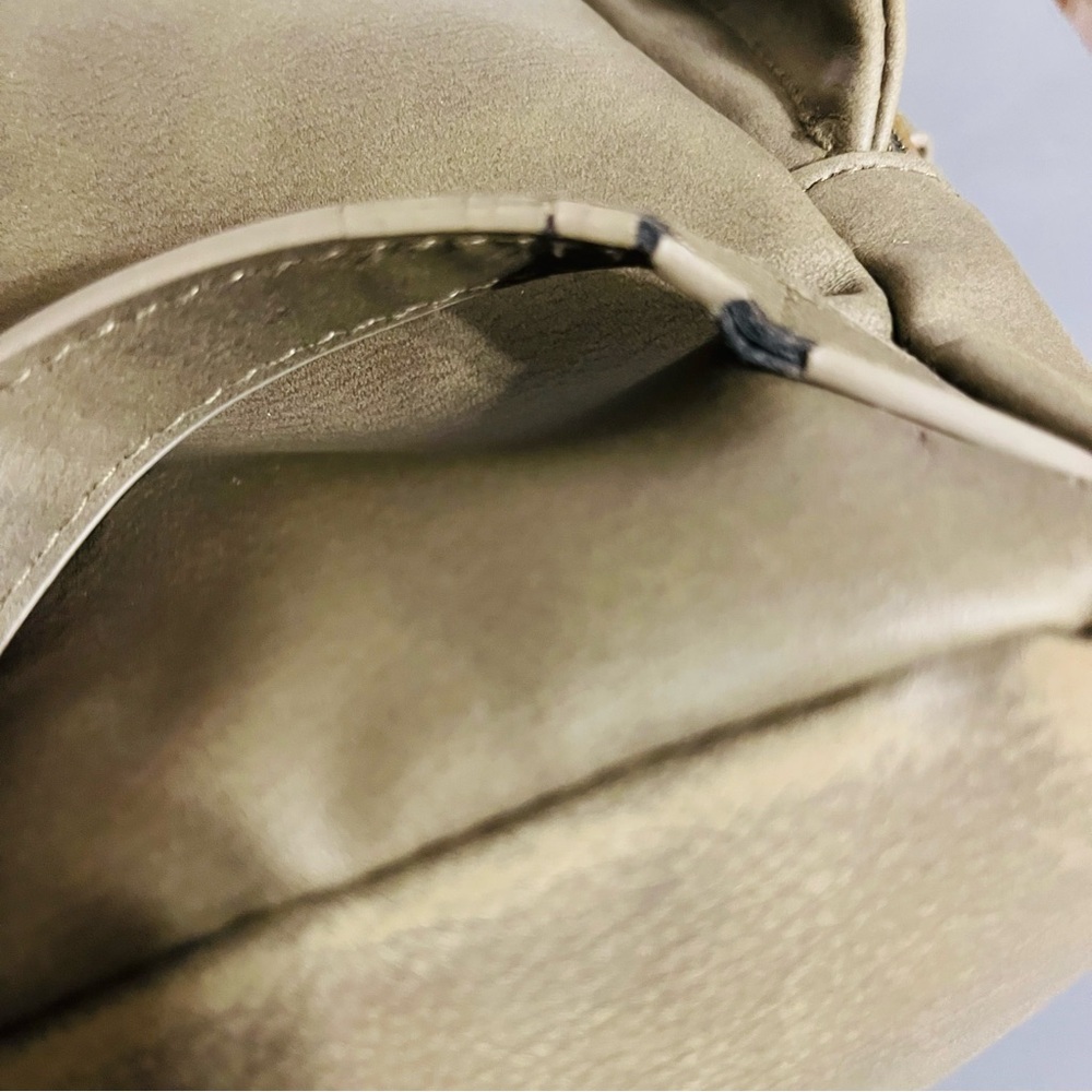 Universal Threads Backpack (See Description) - Picture 10 of 11